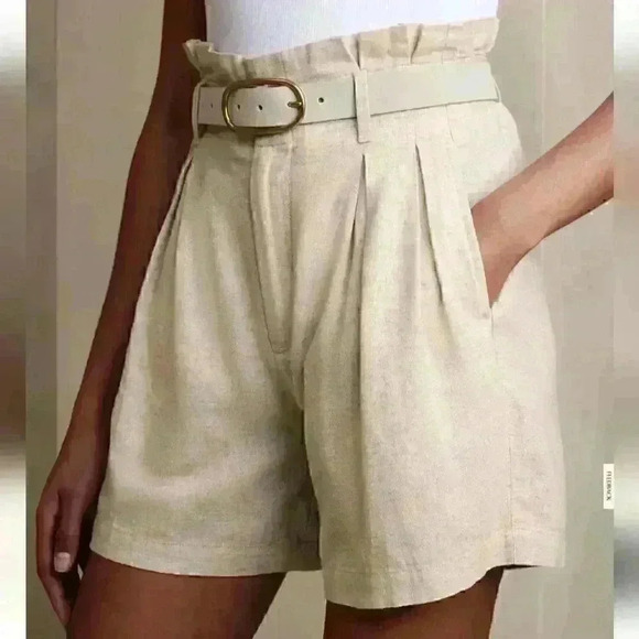 LINEN-BLEND PAPERBAG SHORT - Picture 2 of 7